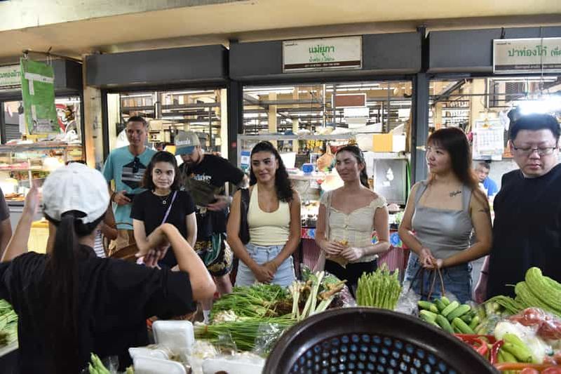 Billet Sathon : cours pratique de cuisine thaïlandaise et visite du marché à Bangkok