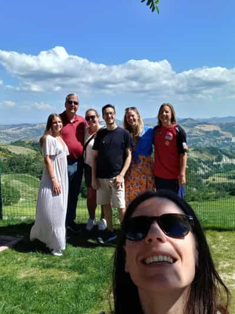 Billet Au départ de Bologne/Ravenne : visite privative de Saint-Marin avec guide