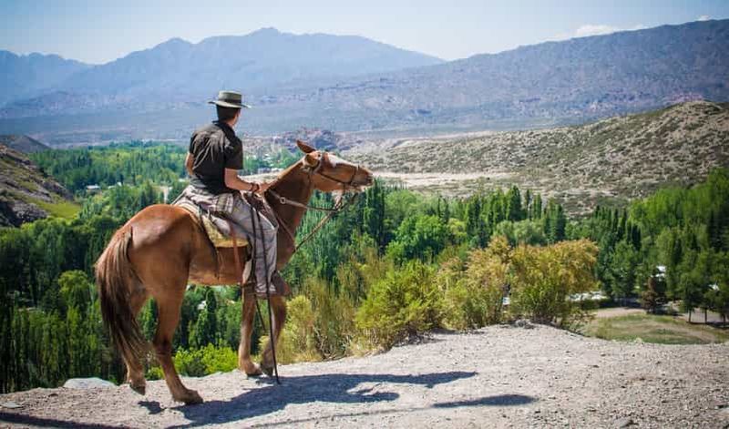 Billet Depuis Mendoza : Randonnée à cheval au coucher du soleil et Asado dans les Andes