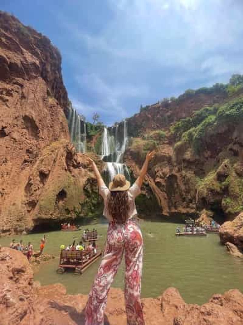 Billet Marrakech : Cascade d'Ouzoud, randonnée guidée, tour en bateau et déjeuner