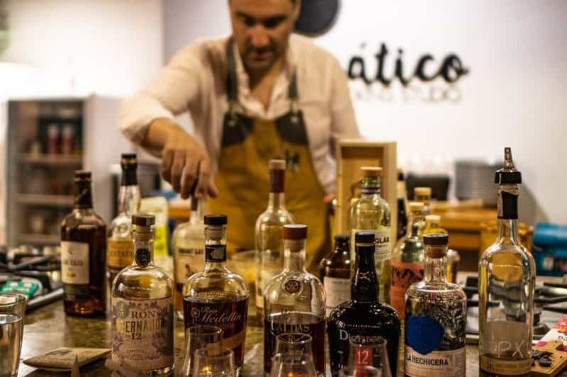 Billet Carthagène : dégustation de rhum et de chocolat avec cours de cocktail