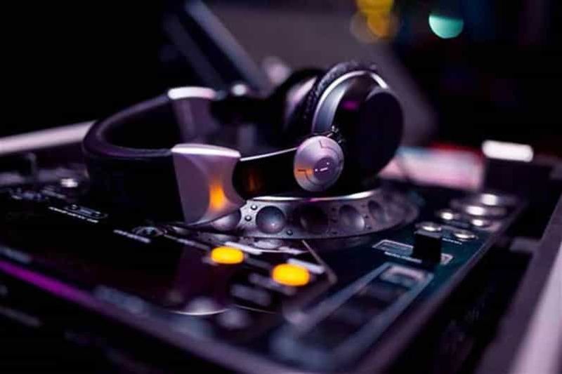 Billet Retour aux années 80 Croisière Disco Ammouliani Round Tour