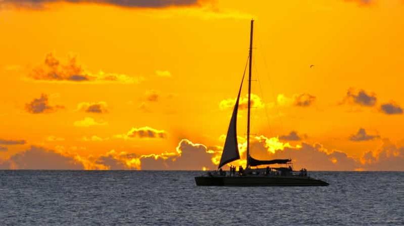 Billet Cambrils : Croisière en catamaran au coucher du soleil sur la Costa Dorada avec boissons