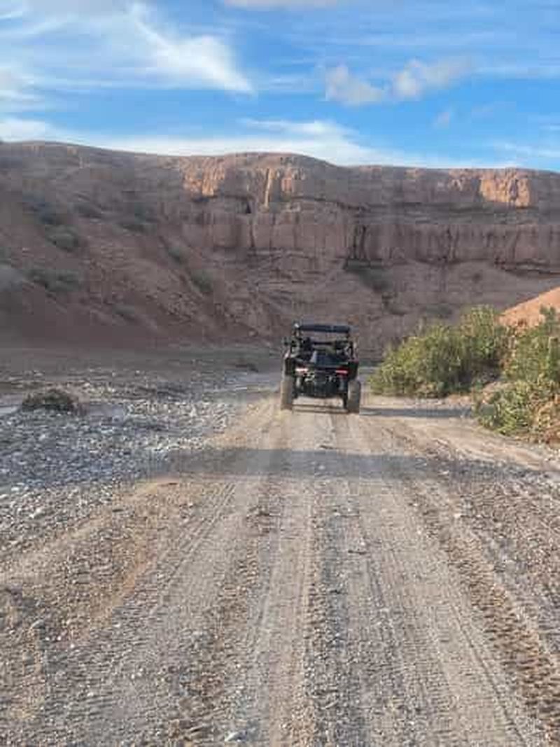 Billet Marrakech : aventure privée en buggy dans le désert d'Agafay avec thé