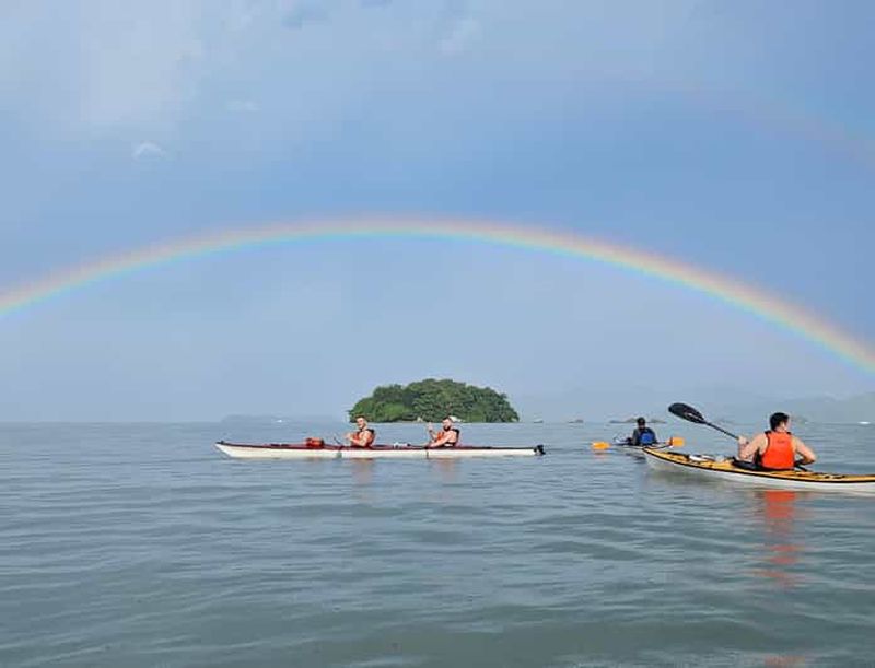 Billet Paraty : Excursion en kayak à travers les mangroves et la baie