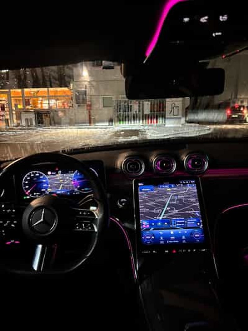 Billet Chauffeur privé en Mercedes visite des point fort et transfert Dijon