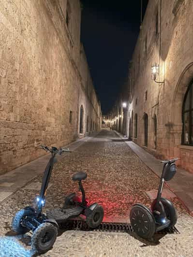 Billet Rhodes : Rhodes de nuit : itinéraire en Segway