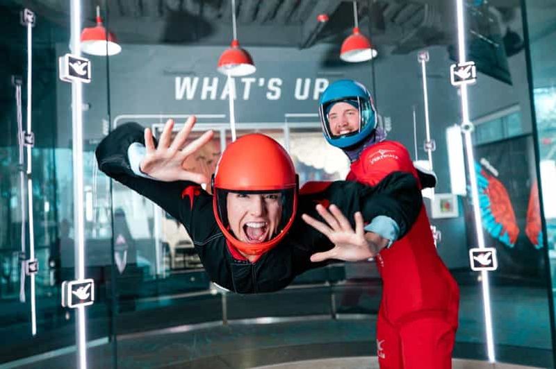 Billet Simulateur de saut en parachute iFLY d'Austin avec instructeur et équipement
