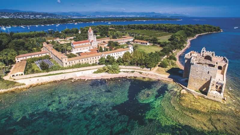 Billet Excursion en bateau à Cannes : l'abbaye de Saint-Honorat (1600 ans) et dégustation de vin