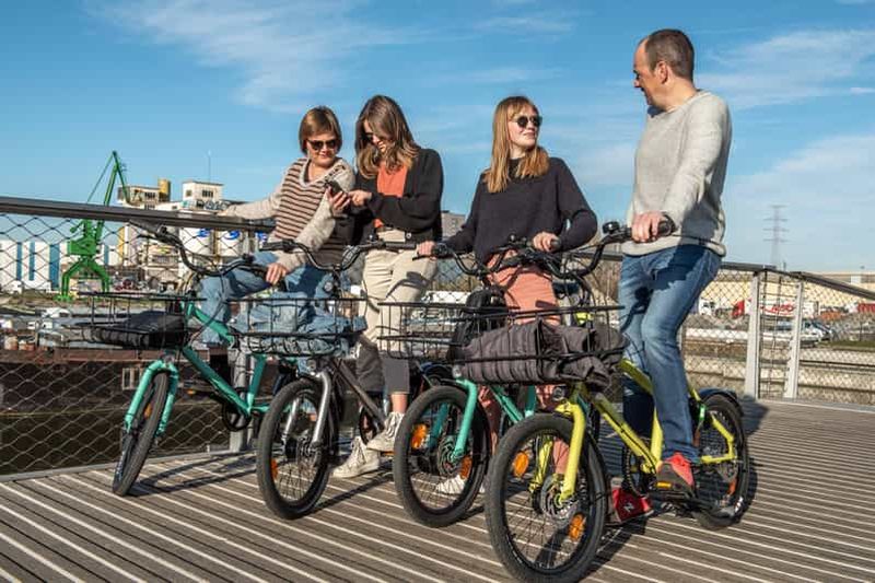 Billet Gand : Les points forts de la ville et les joyaux cachés Visite guidée à vélo