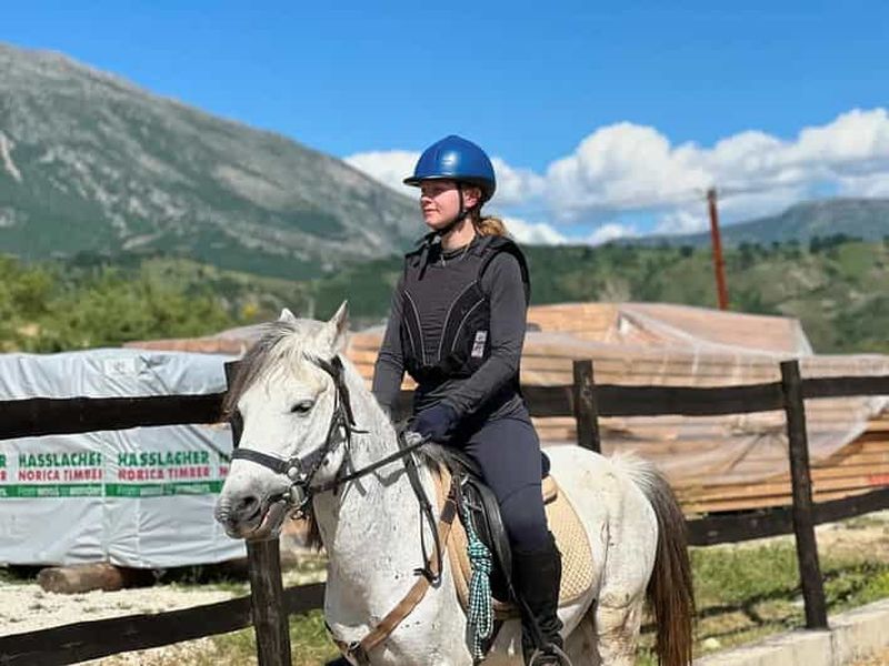 Billet Gjirokaster : excursion hors des sentiers battus avec balade à cheval