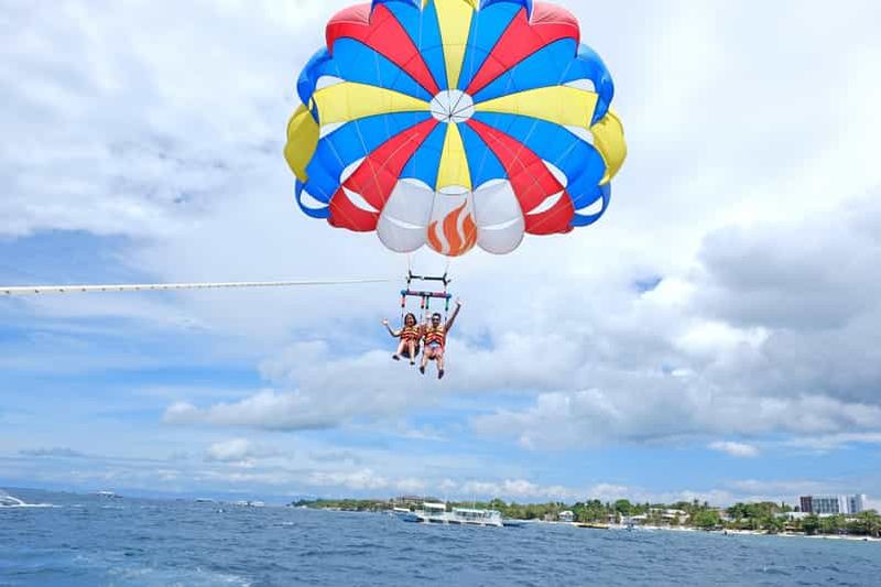Billet Panglao : Parachute ascensionnel en solo ou en tandem près d'Alona