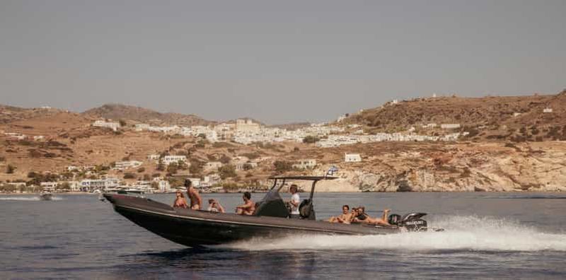 Billet Sifnos : explorez Polyaigos et Kimolos lors d'une croisière privée