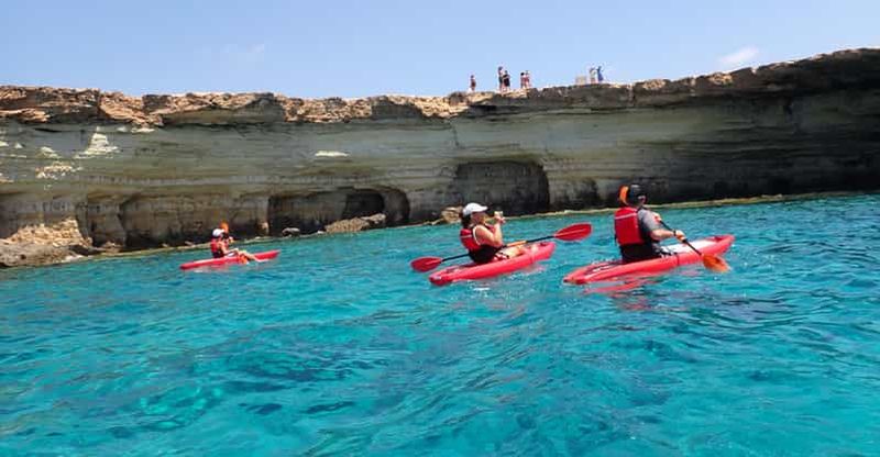 Billet Excursion de 5 heures en kayak et plongée avec tuba dans les grottes du cap Greco
