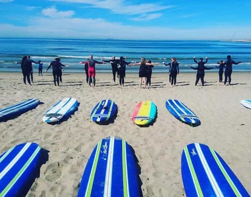 Billet Ensenada : cours de surf à Playa Hermosa avec prise en charge au port