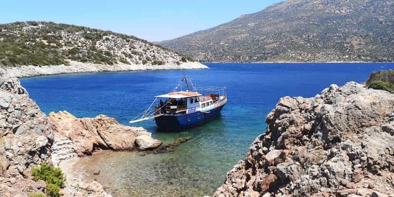Billet Votsalakia Samos : croisière à Samiopoula avec déjeuner