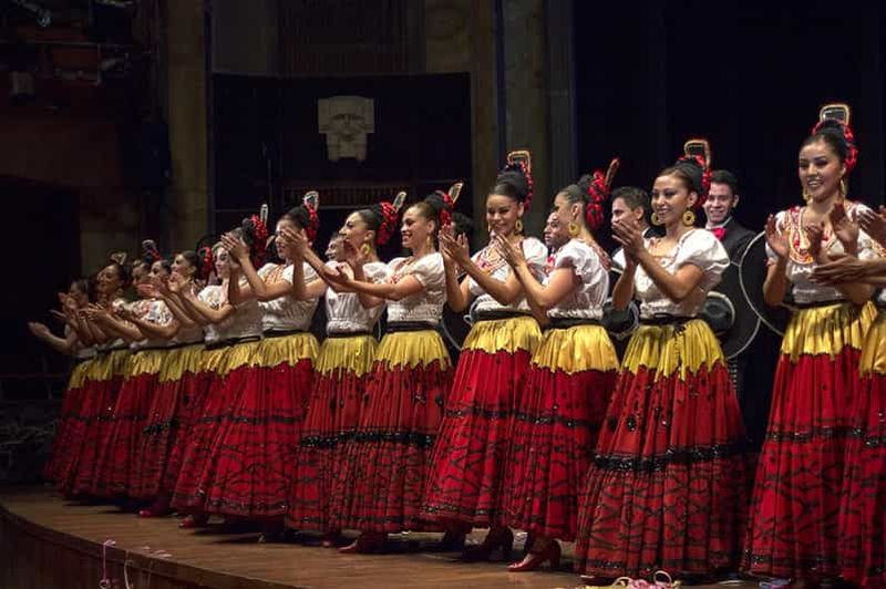 Billet Profitez du Ballet folklorique au Palacio de Bellas Artes.