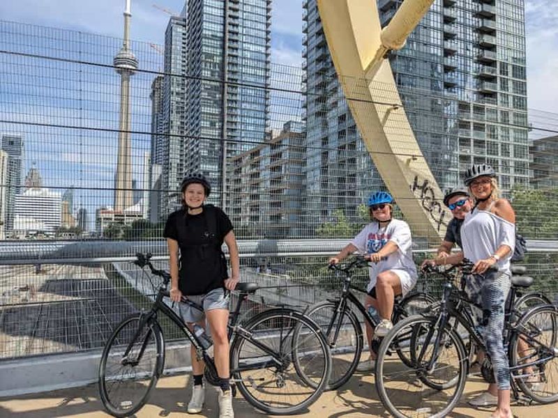 Billet Toronto : visite de 3,5 heures du centre-ville à vélo