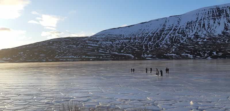 Billet Akureyri : excursion de pêche sur glace avec chocolat chaud