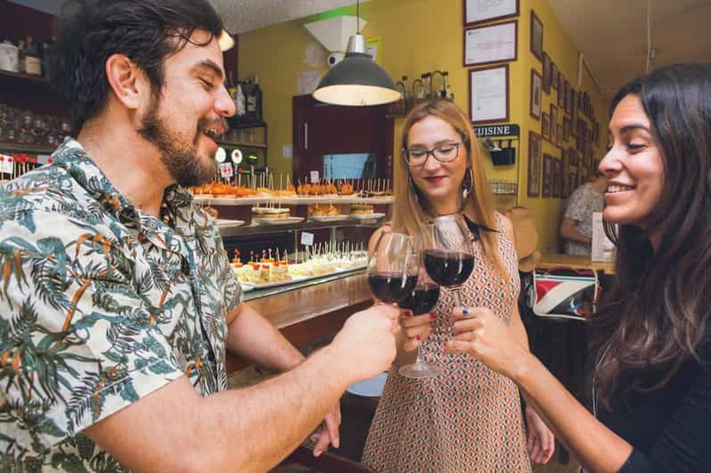 Billet Barcelone : Tapas et vin, visite privée dans les tavernes traditionnelles