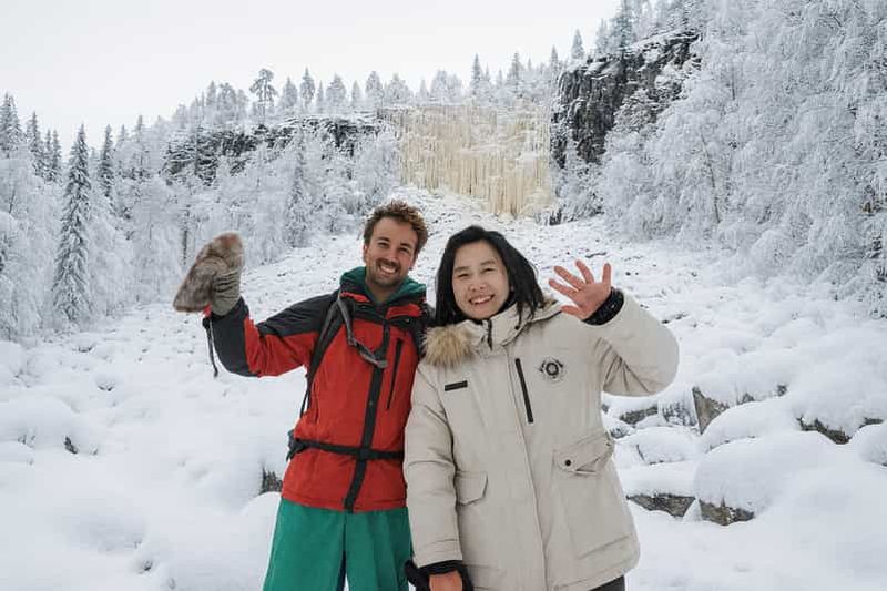 Billet Rovaniemi : randonnée aux cascades gelées de Korouoma et déjeuner barbecue