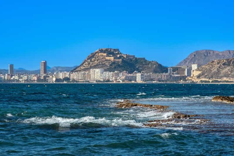 Billet Alicante : visite à pied et à vélo avec un guide