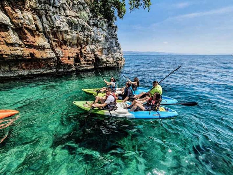 Billet Opatija : aventure en kayak dans les falaises et les grottes
