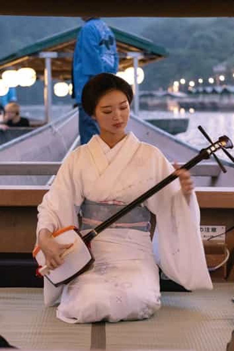 Billet Kyoto : croisière nocturne estivale avec spectacle d'ukai et de shamisen