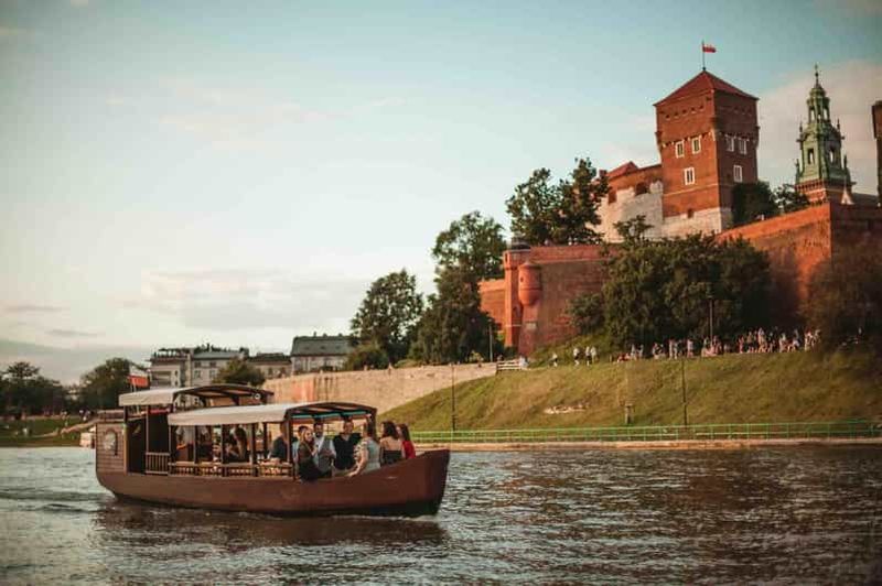 Billet Cracovie : Croisière privée en gondole traditionnelle