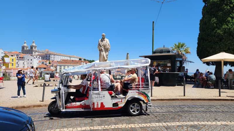 Billet Lisbonne : visite citadine en tuk-tuk