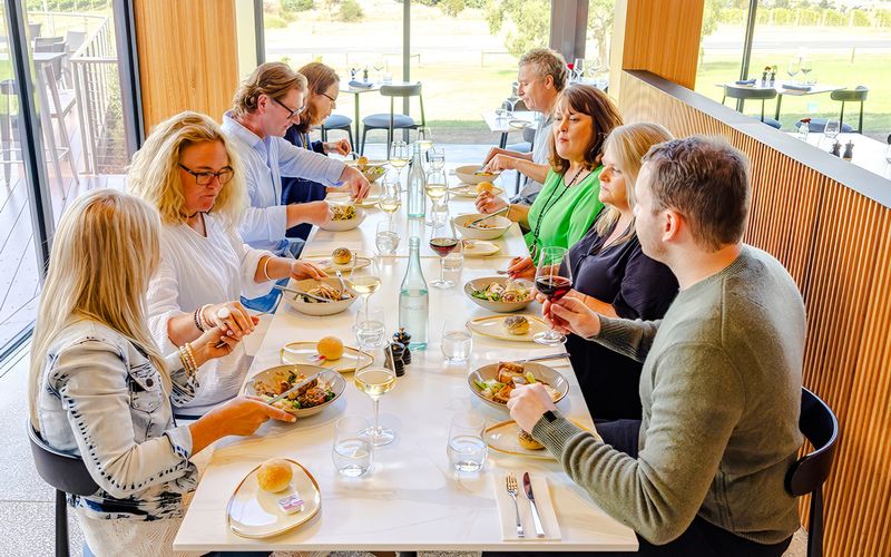 Billet Depuis Melbourne : Visite œnologique de la vallée de Yarra avec visite de 4 vignobles et déjeuner gastronomique au domaine Balgownie Estate