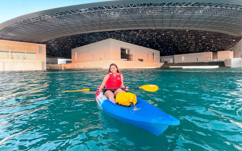 Billet Visite guidée du Louvre Abu Dhabi en kayak