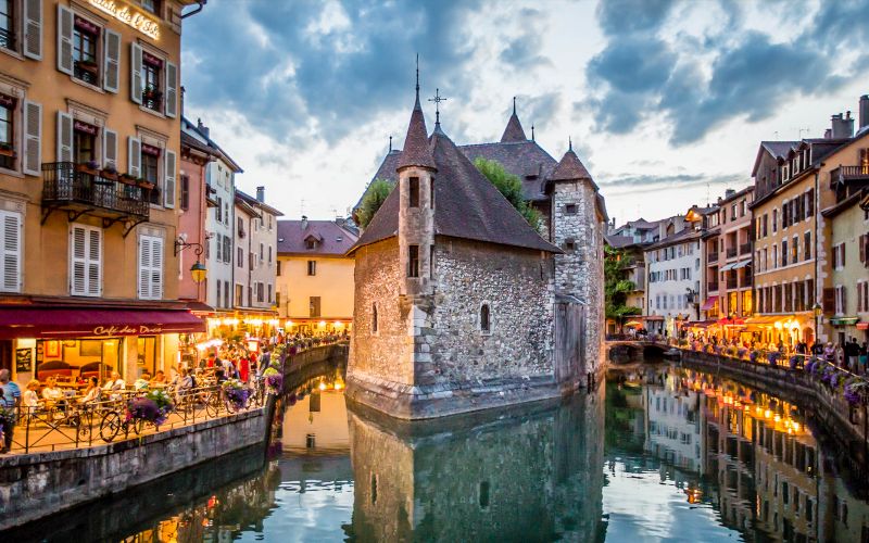 Billet Visite guidée à pied d'Annecy depuis Genève