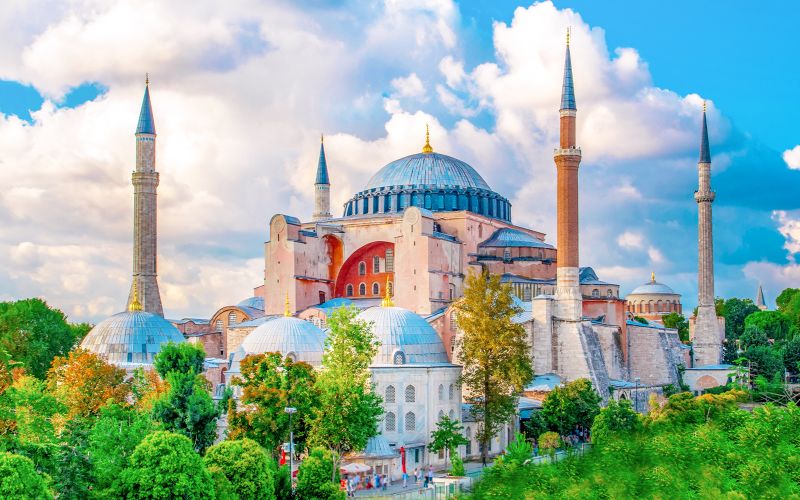Billet Istanbul Top Museums 3-Day Pass : Visite guidée + billets d'entrée & croisière gratuite sur le Bosphore