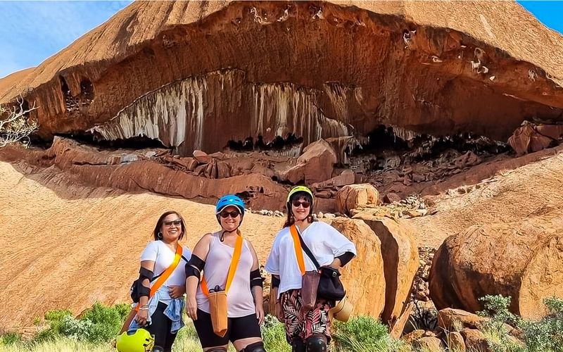 Billet Visite guidée de la base d'Uluru en Segway avec navettes de/vers hôtel en options