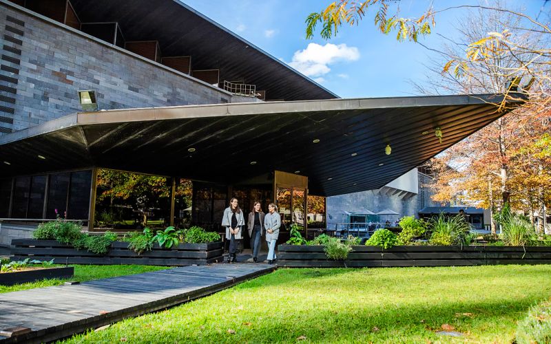 Billet Billets pour la National Gallery of Victoria : Déjeuner à 3 plats au Garden Restaurant