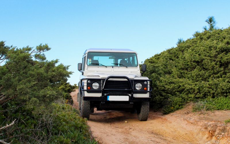 Billet visite guidée en jeep 4x4 du Cap Espichel, du château de Sesimbra, de l'Aldeia do Meco et du parc naturel d'Arrábida