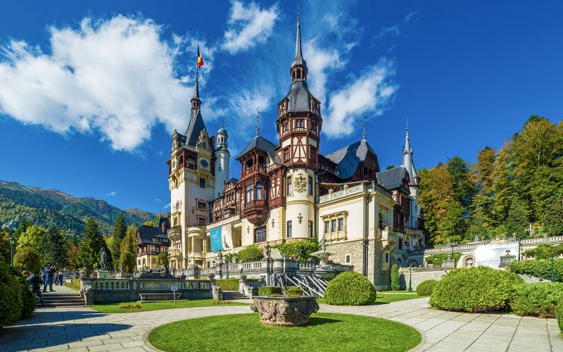 Billet Depuis Brasov : Visite du château de Peles et du château de Cantacuzino (château du mercredi)