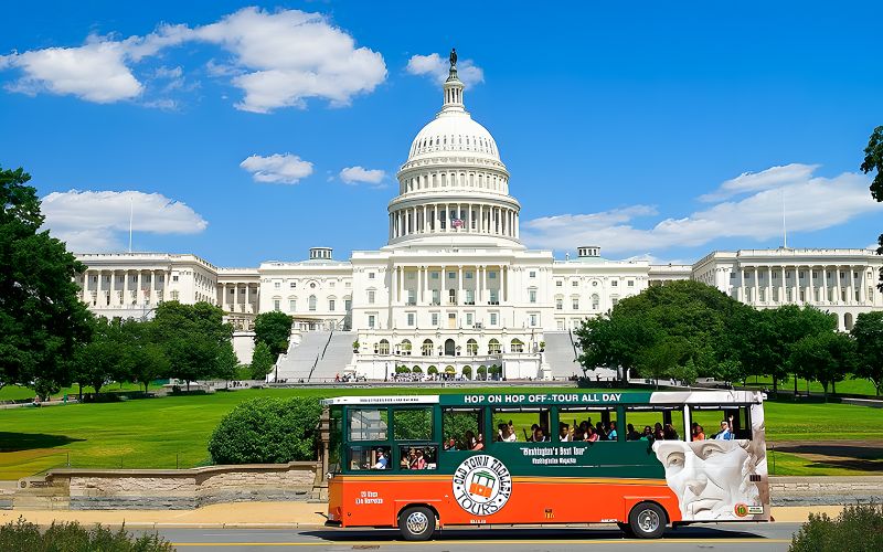Billet Old Town Trolley  Tour en bus Hop-On Hop-Off à Washington DC
