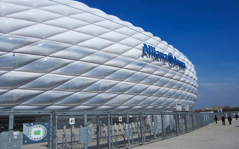 Billet Visite guidée de l'Allianz Arena, du musée du FC Bayern et visite en bus