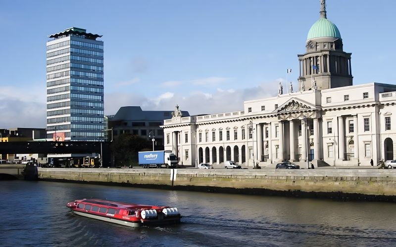 Billet City Sightseeing : Croisière de 45 minutes sur la rivière Liffey à Dublin