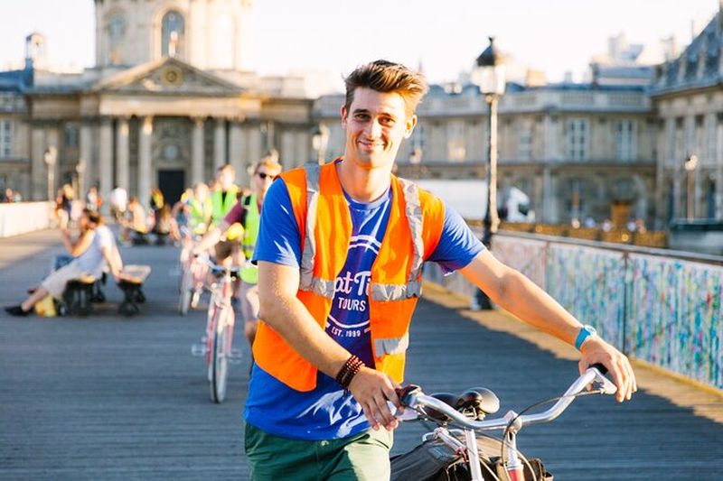 Billet Tour nocturne à vélo à Paris