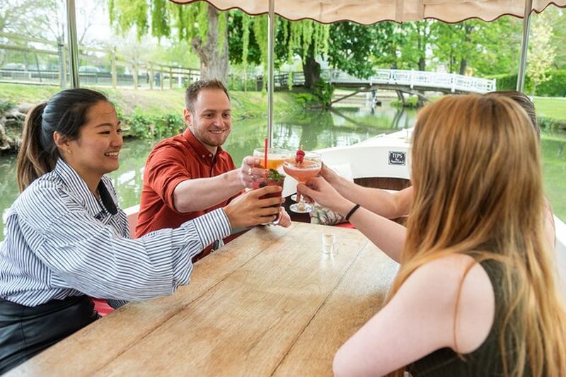 Billet Croisière nocturne avec cocktail sur la rivière à Oxford