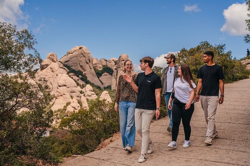 Billet Excursion au Monastère de Montserrat depuis Barcelone avec randonnée et train à crémaillère