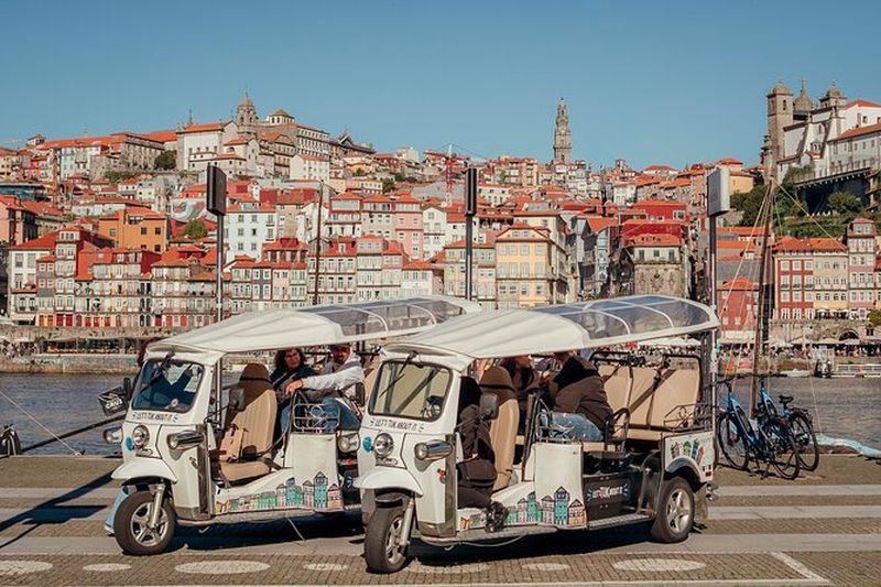 Billet Tour privé en tuk tuk à Porto