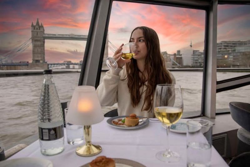 Billet Croisière sur la Tamise avec dîner et musique en direct