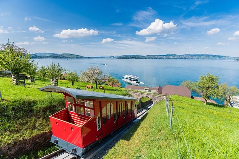 Billet Excursion au Mont Bürgenstock en ferry depuis Lucerne avec funiculaire