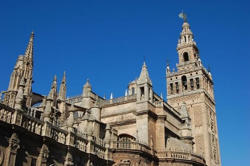 Billet Visite guidée de la Cathédrale, de l'Alcázar et de la Giralda de Séville