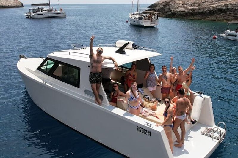 Billet Excursion en bateau rapide vers 5 îles, la Grotte Bleue et Hvar