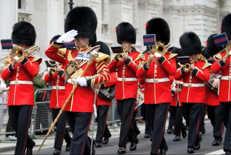 Billet Visite de Londres avec la cérémonie de la relève de la garde au Palais de Buckingham